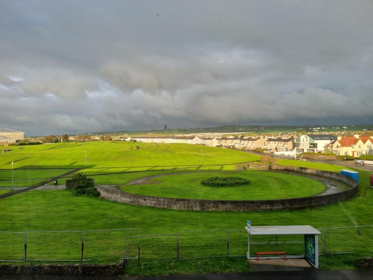 1 West Beach - Dog Friendly - Portrush By The Sea Εξωτερικό φωτογραφία