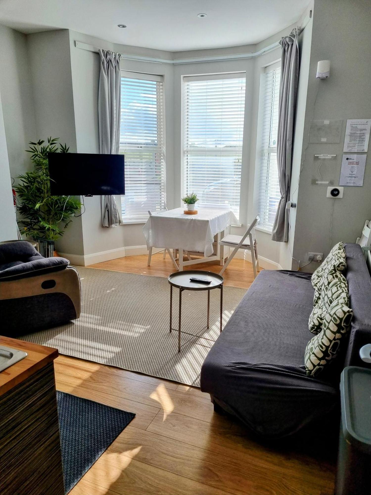 1 West Beach - Dog Friendly - Portrush By The Sea Εξωτερικό φωτογραφία
